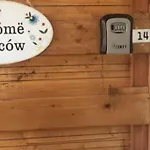 Nad Morzem Przy Klifie Debina