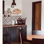 Nad Morzem Przy Klifie Debina Appartement *