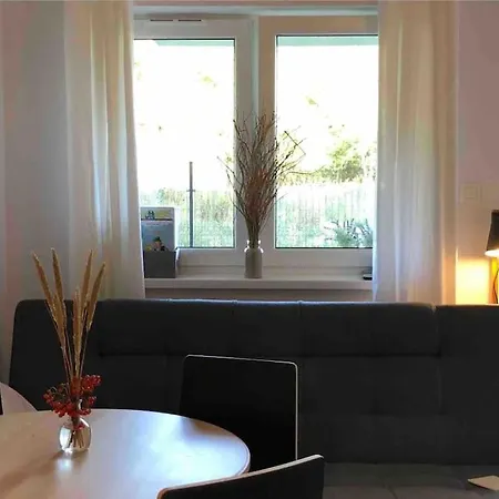 Apartmán Nad Morzem Przy Klifie Debina *