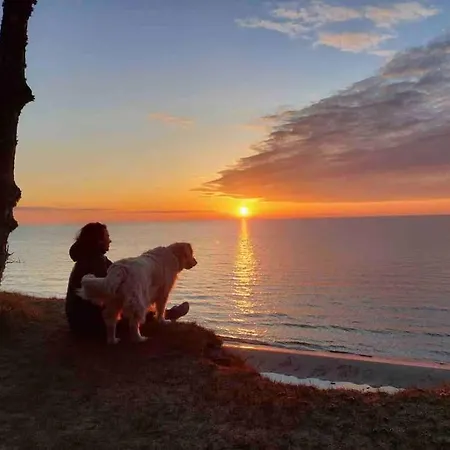 Nad Morzem Przy Klifie Debina Appartamento *