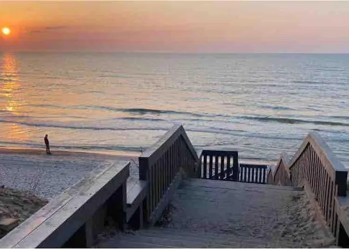 Nad Morzem Przy Klifie Debina Debina (Ustka)