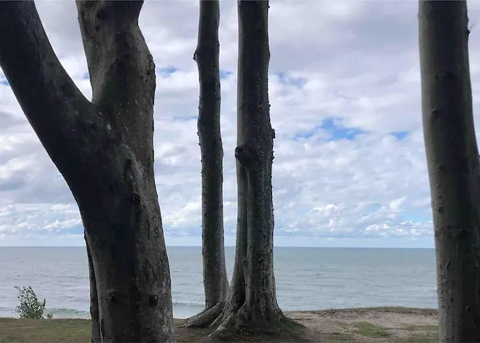 Nad Morzem Przy Klifie Debina Debina (Ustka)